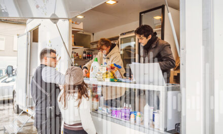 À Loudun, une épicerie sociale mobile contre la précarité alimentaire