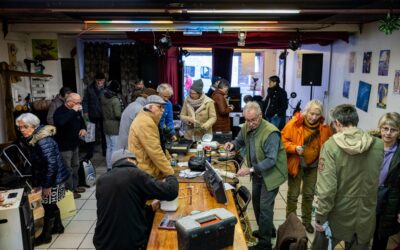 “Sauvons la planète, et mon radio CD !”